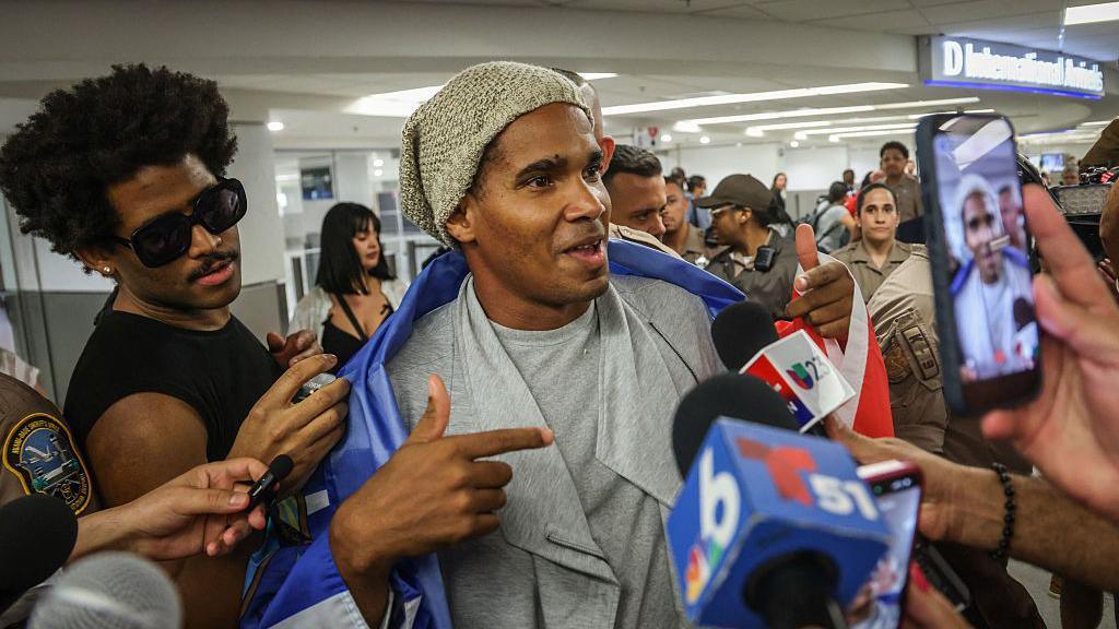 Cuban Dissident Luis Otero Alcántara Escapes to the United States After Five‑Year Imprisonment