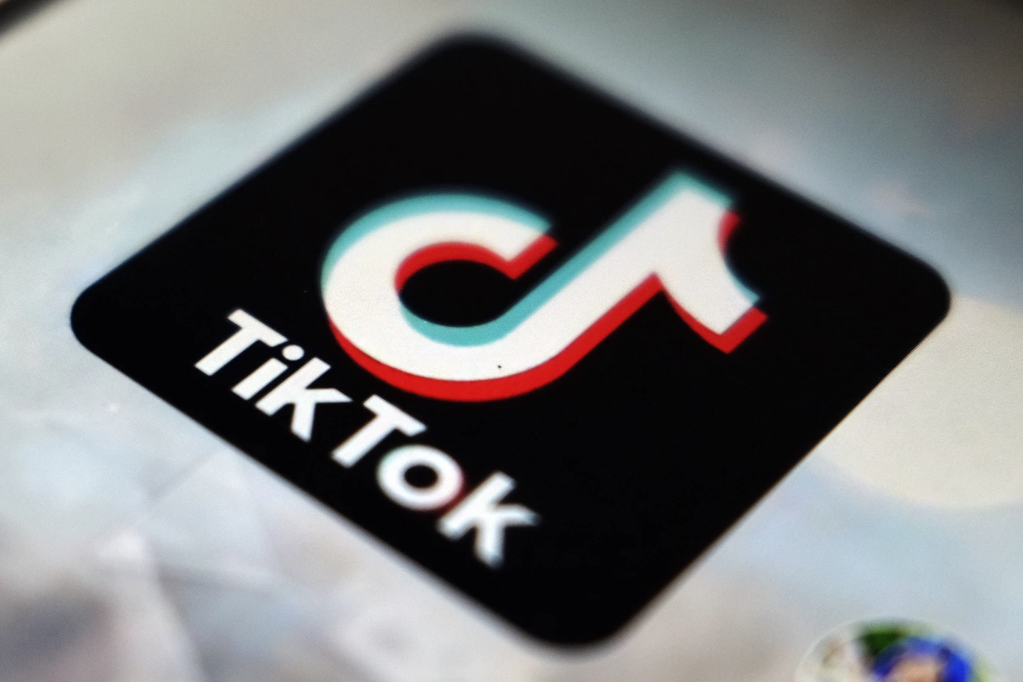 U.S.-China Negotiations: TikTok Deal Set to Ensure American Control