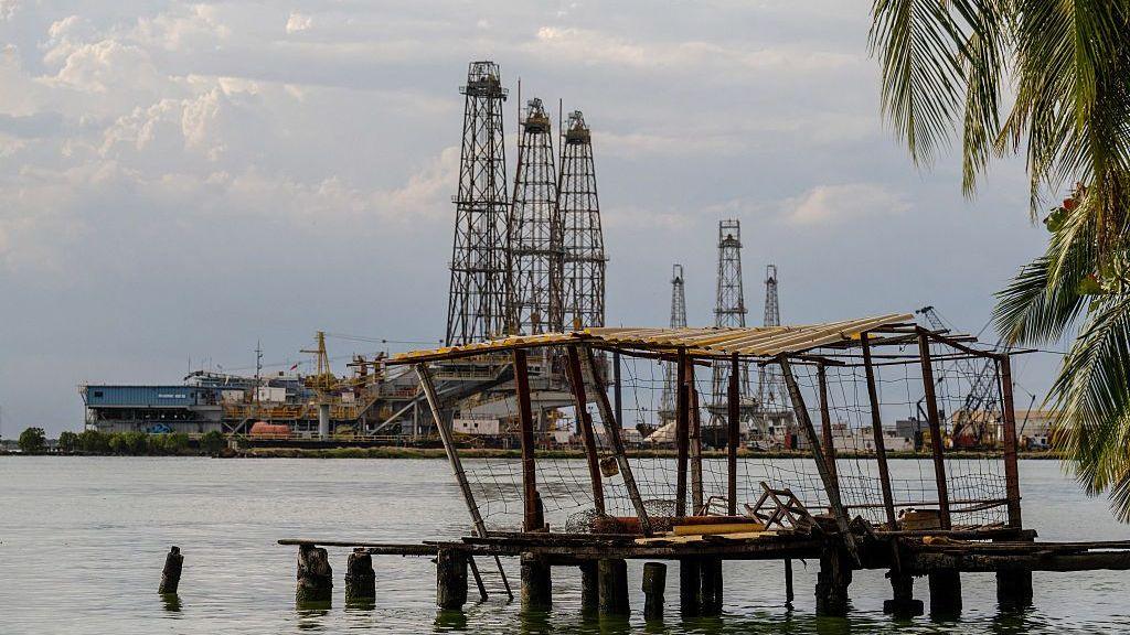 US Claims Historic Oil Deal with Venezuela—What’s Really Happening?