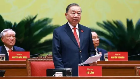 To Lam's Ambitious Vision: Can Vietnam's Leader Transform the Economy?