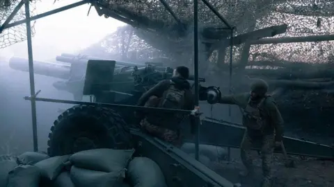 US Draft Plan Reveals Controversial Proposals to Resolve Ukraine Conflict