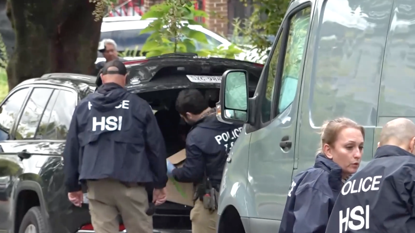 Federal Search at Rep. Ilhan Omar’s Washington Home Sparks Claims of Political Intimidation