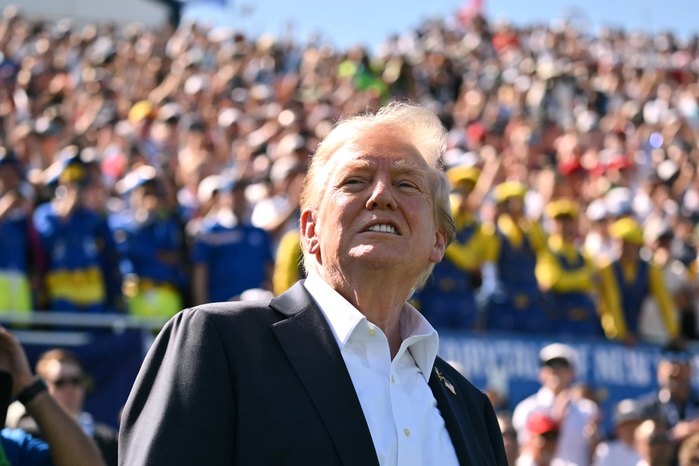 Trump Blames Democrats for Looming Government Shutdown