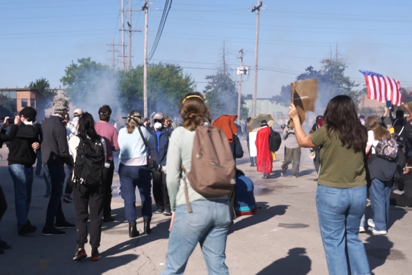 Clashes Erupt as Federal Agents Deploy Tear Gas Against Immigration Protesters in Broadview