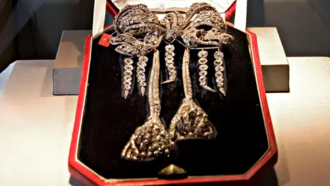 Louvre Heist Raises Alarming Security Questions After Diamond Brooch and Royal Jewels Stolen