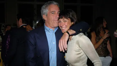 Ghislaine Maxwell Grand Jury Records to be Unsealed Following Federal Ruling