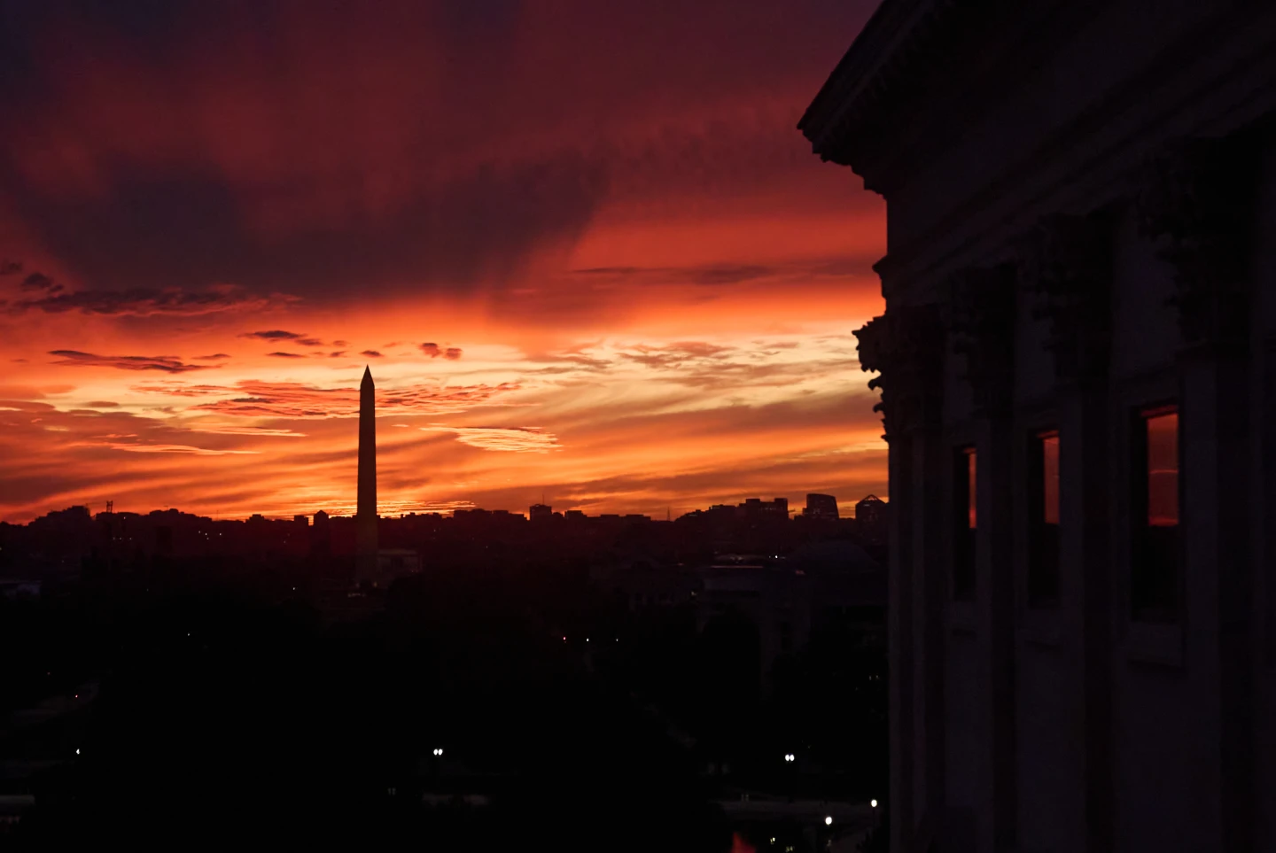 US Faces Government Shutdown as Trump and Congress Fail to Agree