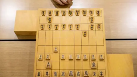 Shogi Player Calls Out Pregnancy Bias in Japanese Chess Association