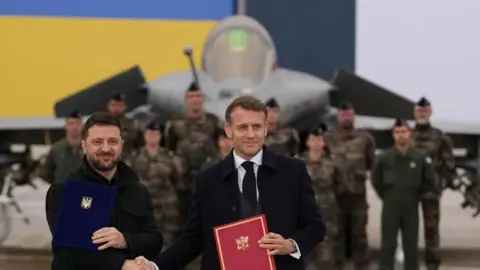 Ukraine Secures Major Rafale Fighter Jet Deal from France