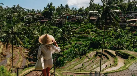 Bali: The Burden of Paradise Amid Rising Tourist Expectations