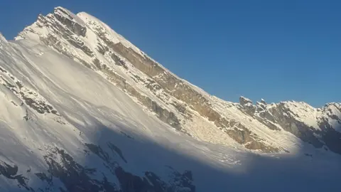 Seven Italian Climbers Missing in Nepal Amid Avalanche Crisis