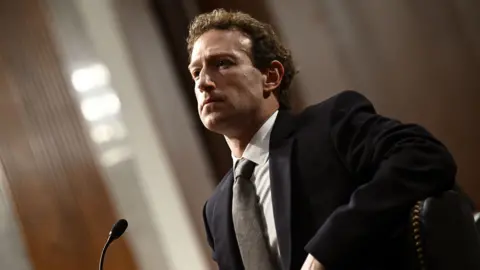 Historic Trial Targets Social Media Giants Over Addiction Claims