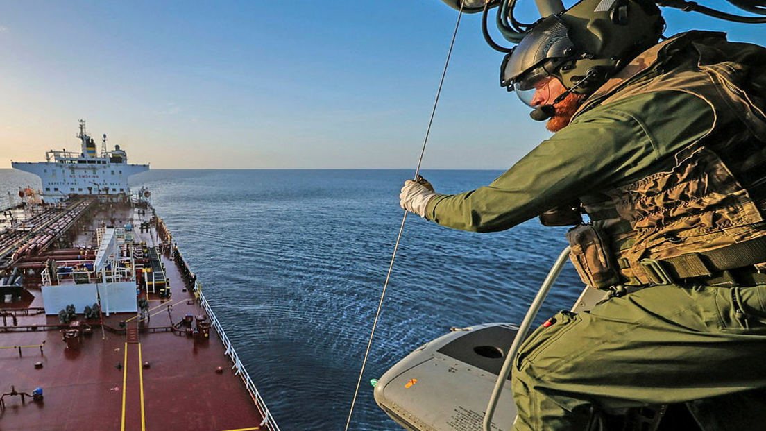 UK Seizes Russian Shadow Fleet Tanker After Putin Threatens Response