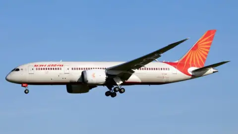 Air India Grounds Boeing 787-8 Dreamliner Over Fuel Control Concerns