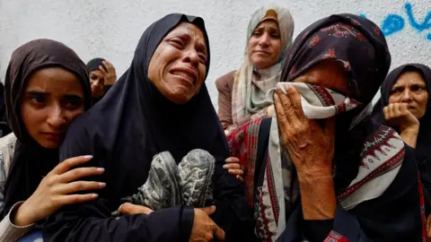 UN Commission Accuses Israel of Genocide in Gaza