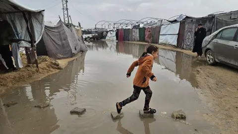 Gaza Struggles Amid Flooding and Stalled Peace Efforts