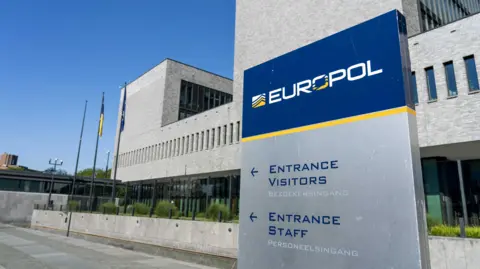 Dutch Teens Arrested in Alleged Russian Spying Scheme