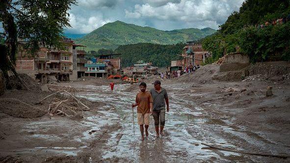Nepal Seeks to Bind India and China Against Himalayan Climate Crisis