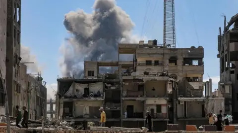 Israel Intensifies Gaza City Siege Amid Ongoing Hostilities