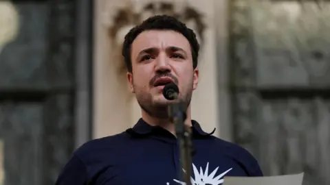 US Judge Orders Deportation of Pro-Palestinian Activist Amid Controversy