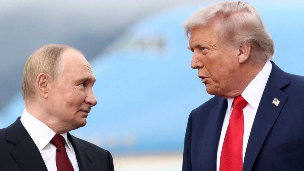 Trump Suspends Russia Sanctions Amid Growing Rift With Zelensky