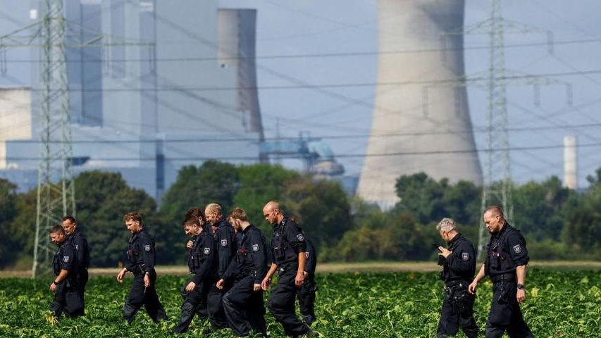 German Power Grid Sabotage Suspect Arrested After Multiple Attacks
