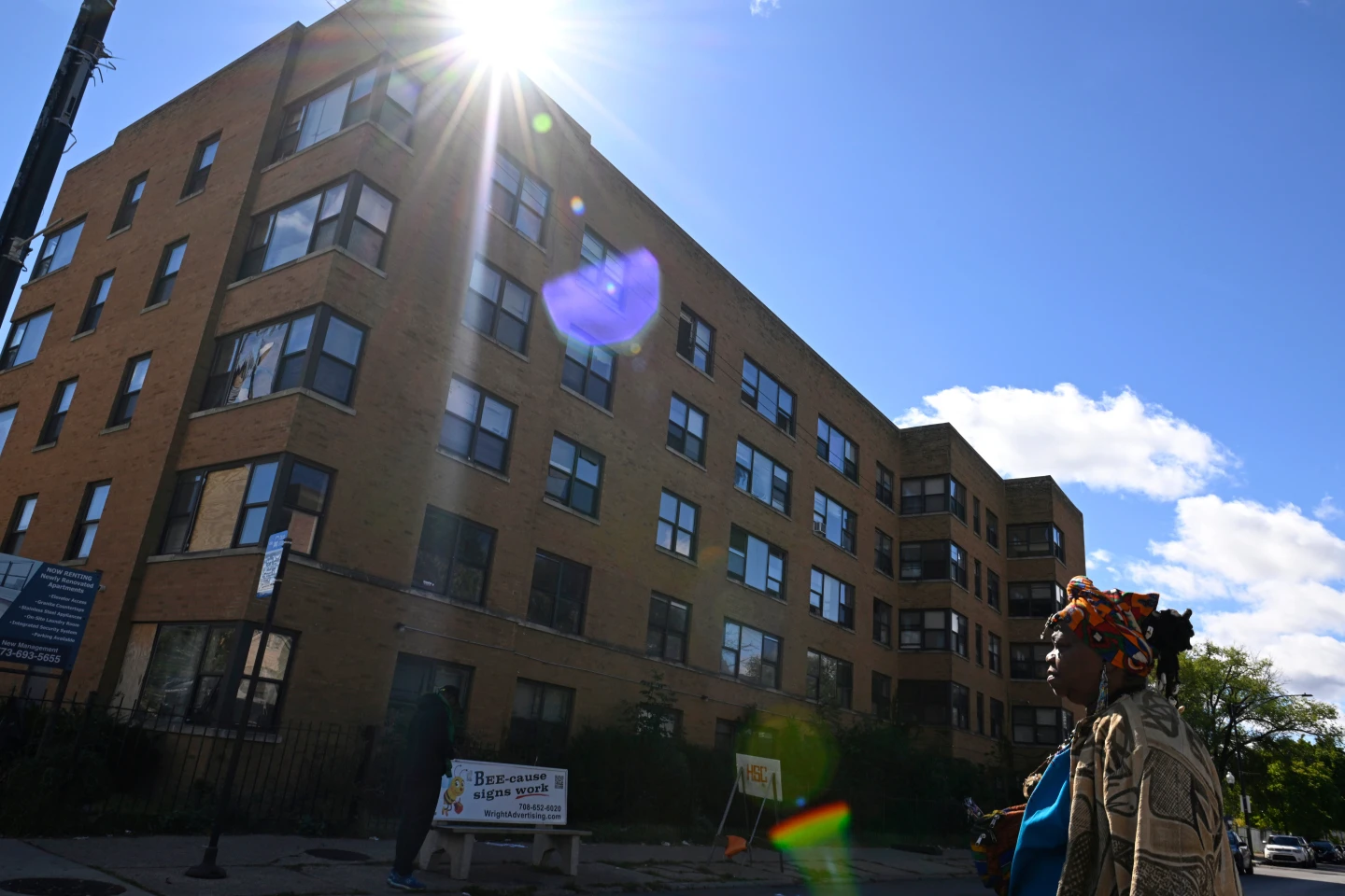 Raids in Chicago: A Community Divided Amidst an Immigration Crackdown