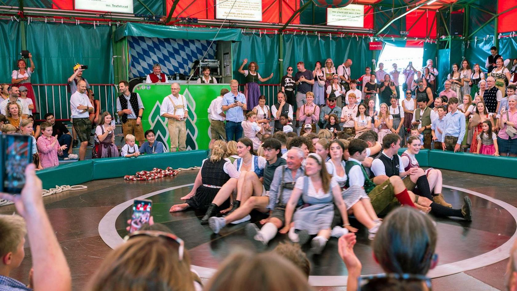 Women given cycling shorts at Oktoberfest to prevent upskirting