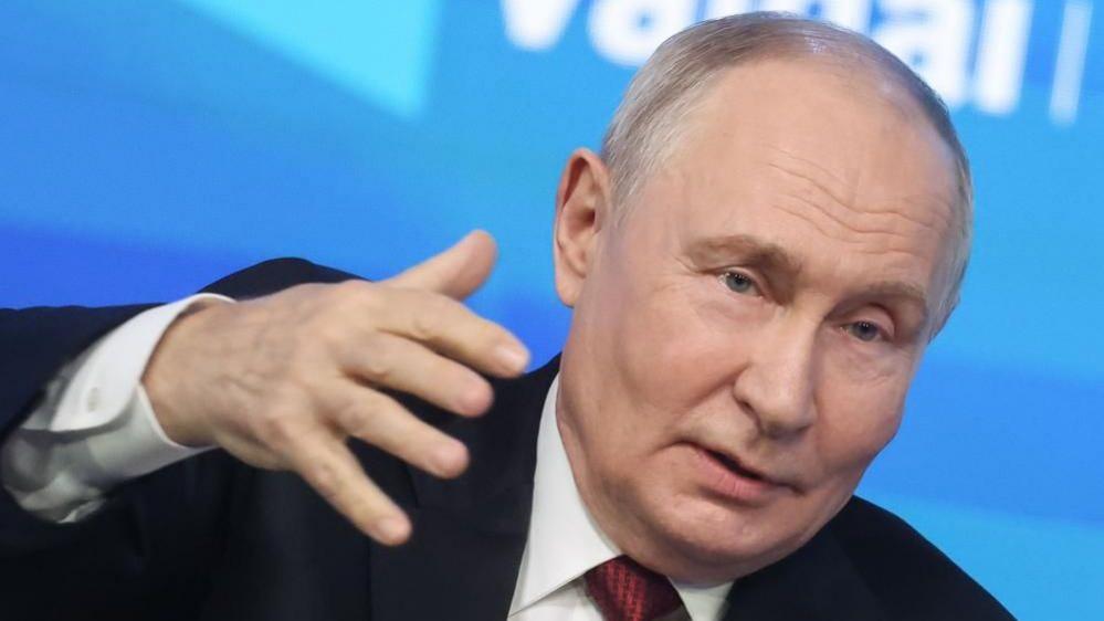 Putin Declares Russia Will Use All Arms to Protect Kaliningrad