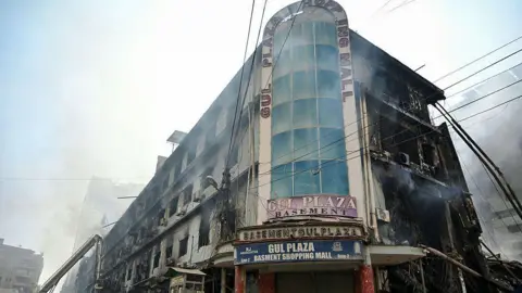 Tragedy Strikes in Karachi: Survivors Share Heart-Wrenching Tales from the Gul Plaza Fire