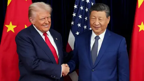Trump Announces April Visit to China After Harmonious Phone Call with Xi Jinping