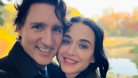Katy Perry and Justin Trudeau Confirm Relationship with Instagram Posts