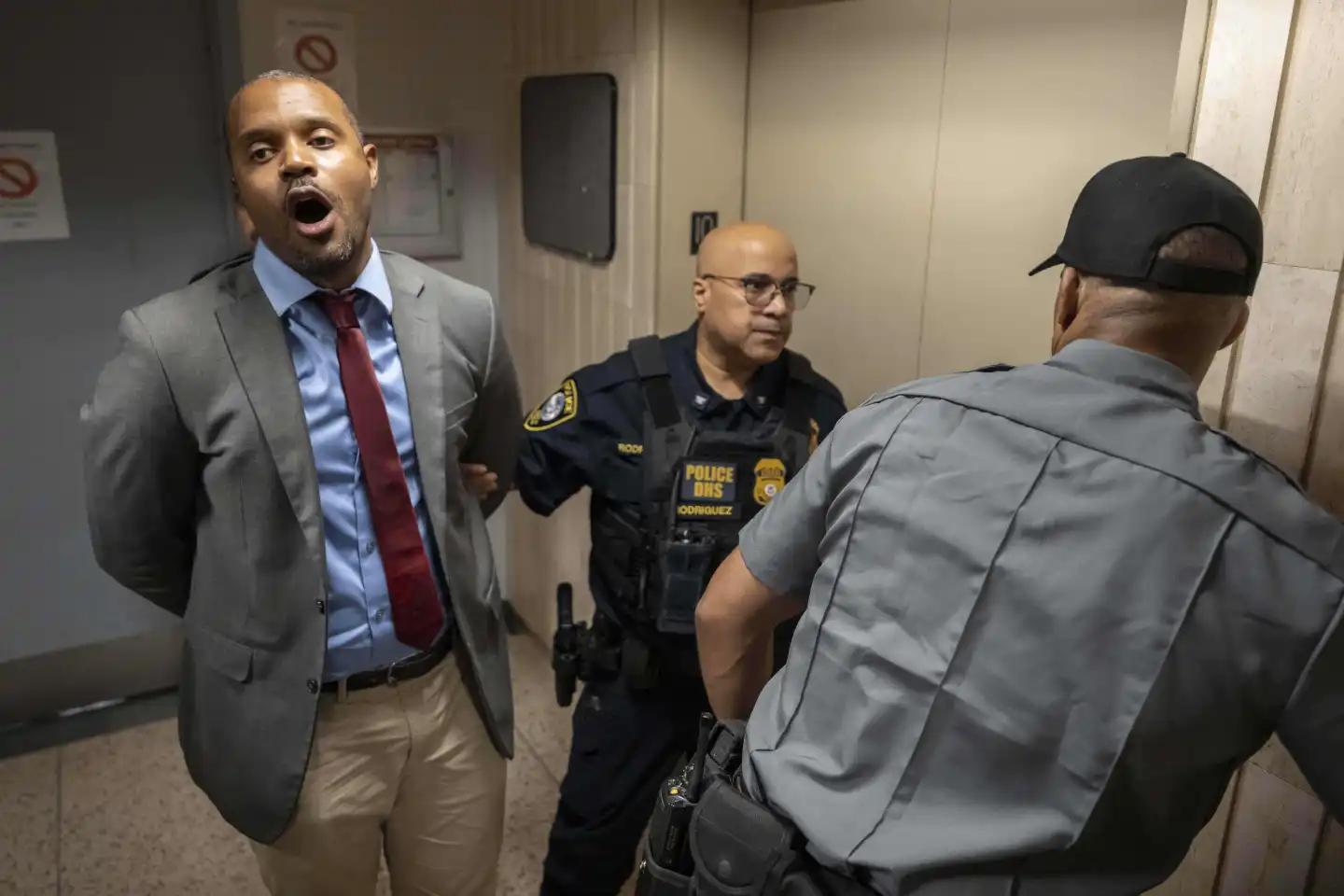 Mass Arrests of Elected Officials Highlight Immigration Holding Facility Conditions in NYC