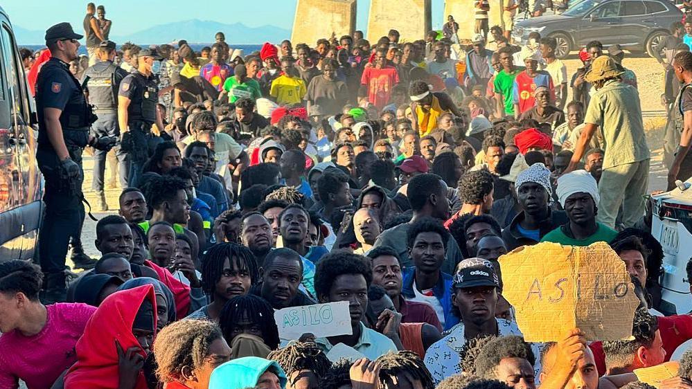 EU Praises Spain’s Rapid Response as Ceuta Migrant Crisis Unfolds