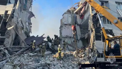 Putin Vows Retaliation After Accusing Ukraine of Destroying Starobilsk Student Dormitory