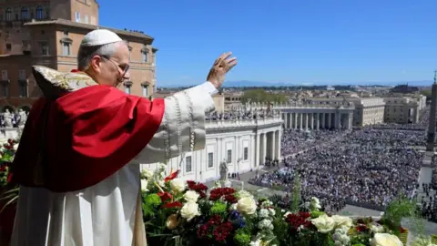 Pope Leo XIV Urges Peace from the Vatican in His First Easter Address