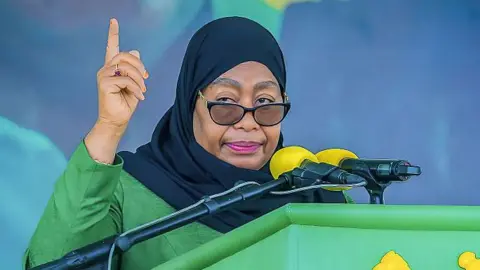 Tanzania's Samia Suluhu Hassan Sworn in Amid Election Controversy