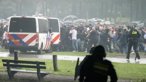 Clashes Erupt Between Dutch Police and Anti-Immigration Protesters