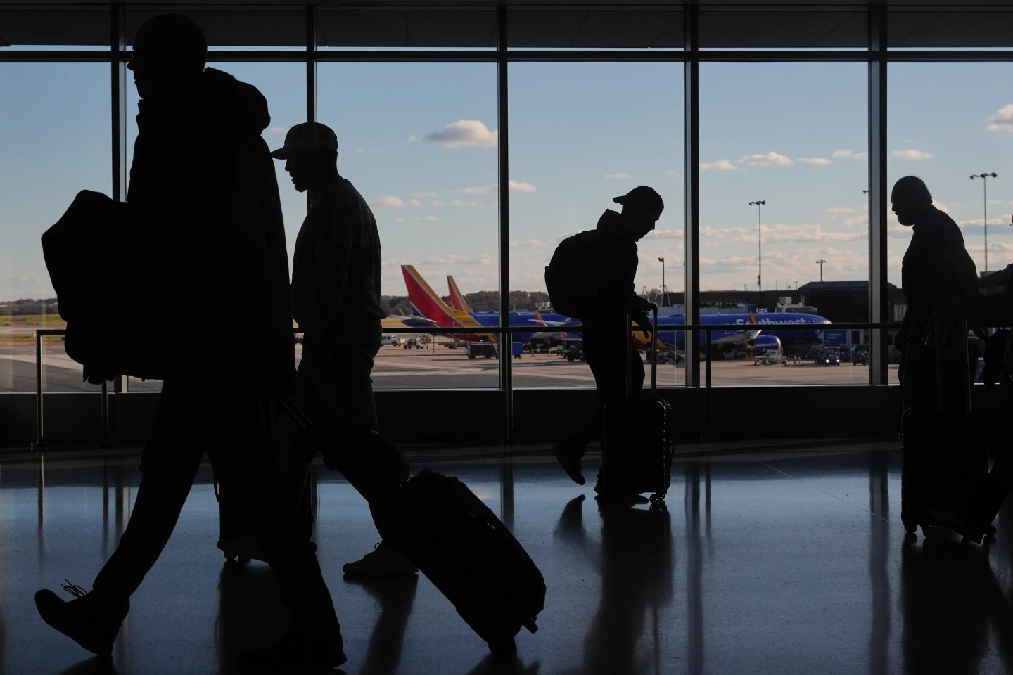 FAA Orders Additional Flight Cancellations Amid Government Shutdown