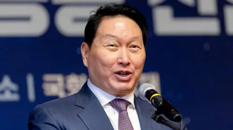 South Korean Tycoon Avoids $1 Billion Divorce Payout