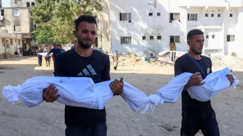 Gaza's Al-Shifa Hospital Overwhelmed by Casualties Amid Ongoing Israeli Assaults