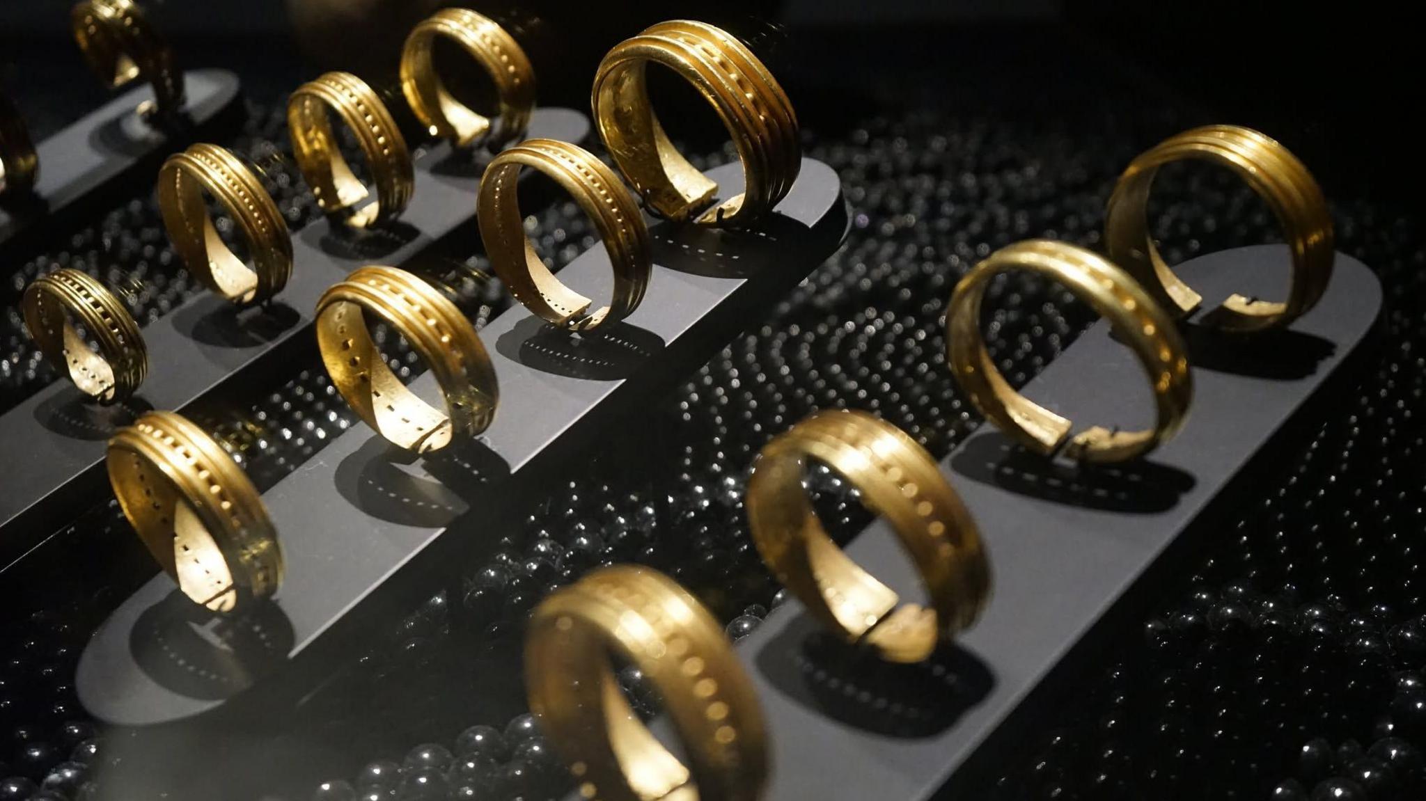 Four-Minute Heist Stole Bronze Age Treasure from Spanish Museum