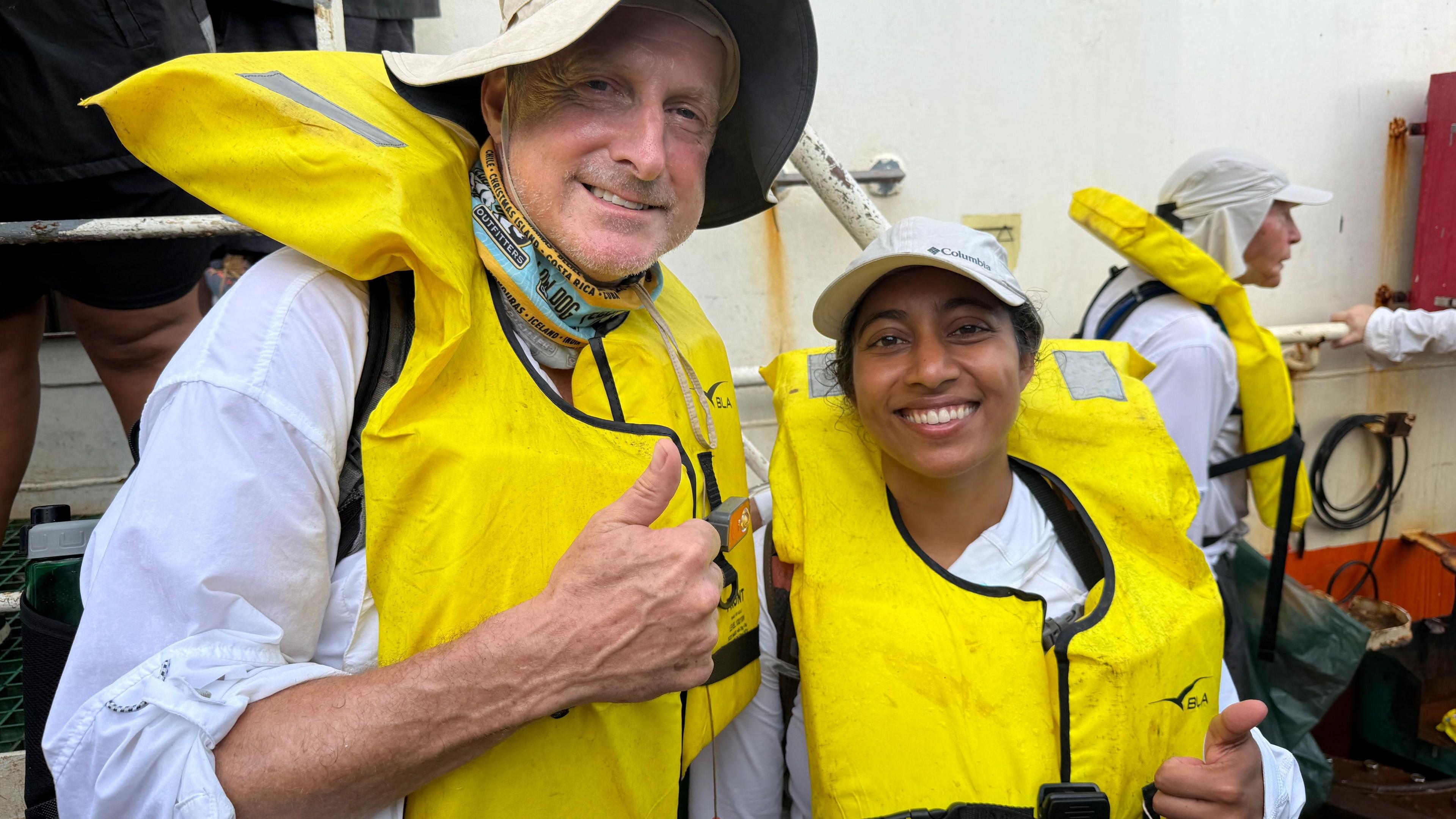 Resurgent Hunt for Amelia Earhart: Stormy Weather Delays Nikumaroro Expedition