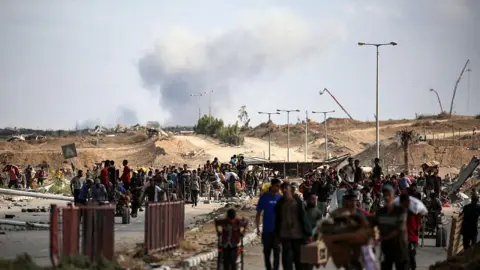 Key Sticking Points in Trump's Gaza Peace Plan Revealed