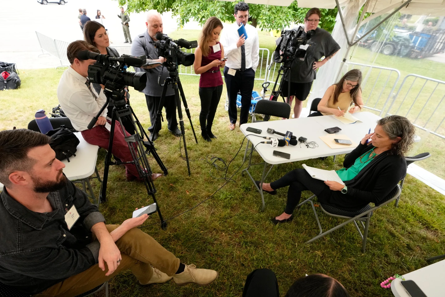 Tennessee Execution Halted After IV Line Failure; Governor Announces One-Year Moratorium