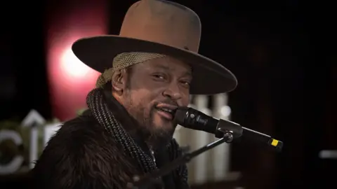 Tribute to D’Angelo: The Icon of Neo-Soul Dies at 51