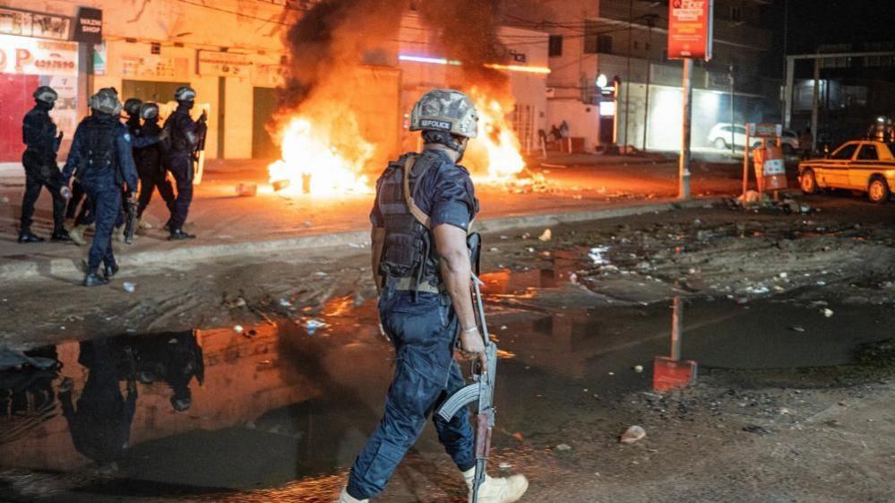 Gambia President Barrow Calls for Calm as Power Cuts Trigger Protests