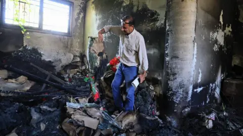 Israeli Army Occupies Palestinian Business, Leaves it in Ruins
