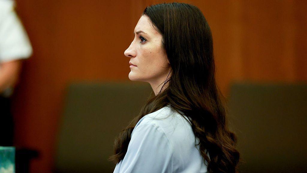 Jury Deliberates Over Lindsay Clancy Trial: Postpartum Psychosis, Murder Charges and Life in Prison