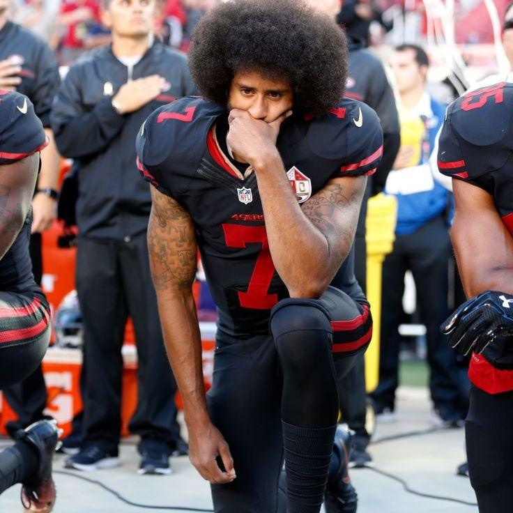 Colin Kaepernick kneeling